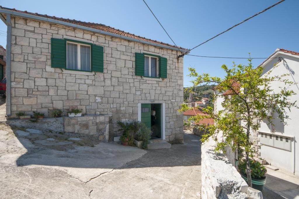 Apartments Gorana Splitska Ruang foto